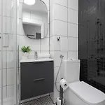 Ochota Bright For 4 Close To Och Teatr By Renters