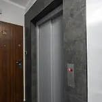 Lejlighed Ochota Bright For 4 Close To Och Teatr By Renters Warszawa