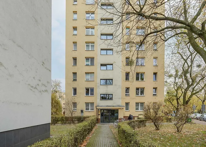 Ochota Bright For 4 Close To Och Teatr By Renters Warszawa