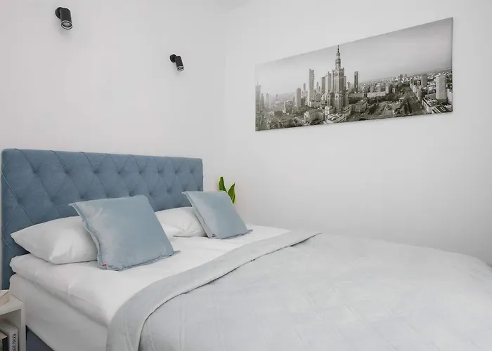 Ochota Bright For 4 Close To Och Teatr By Renters